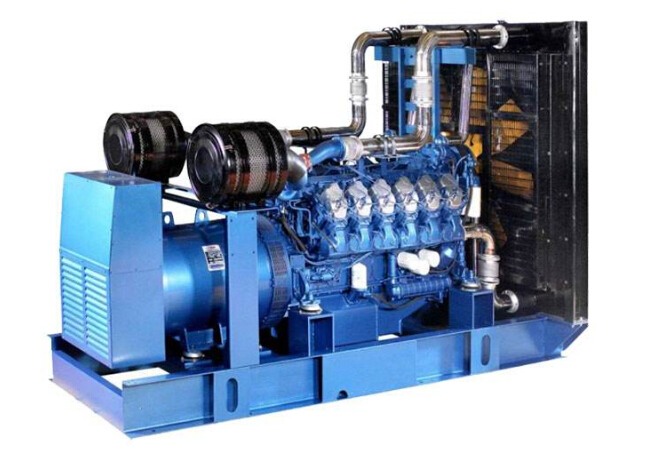 兴庆康明斯30kw小型柴油二手发电机组 兴庆康明斯30kw小型柴油二手发电机组